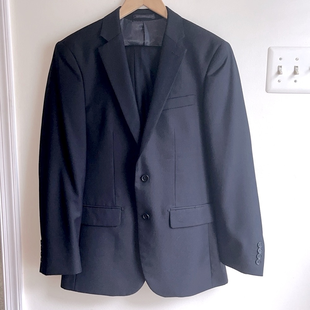 Men’s Wool 2 Piece Suit, 36R Jacket, Flat Front Pants W30